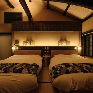 ヴィラ 紡 西洞院花屋町, 京都市